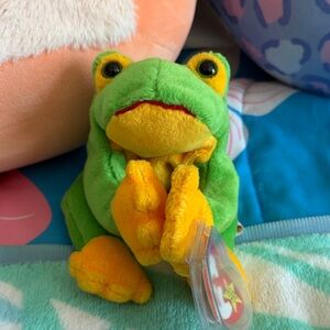 Plush Green and Yellow Frog Hand Puppet - Soft Pet Toy